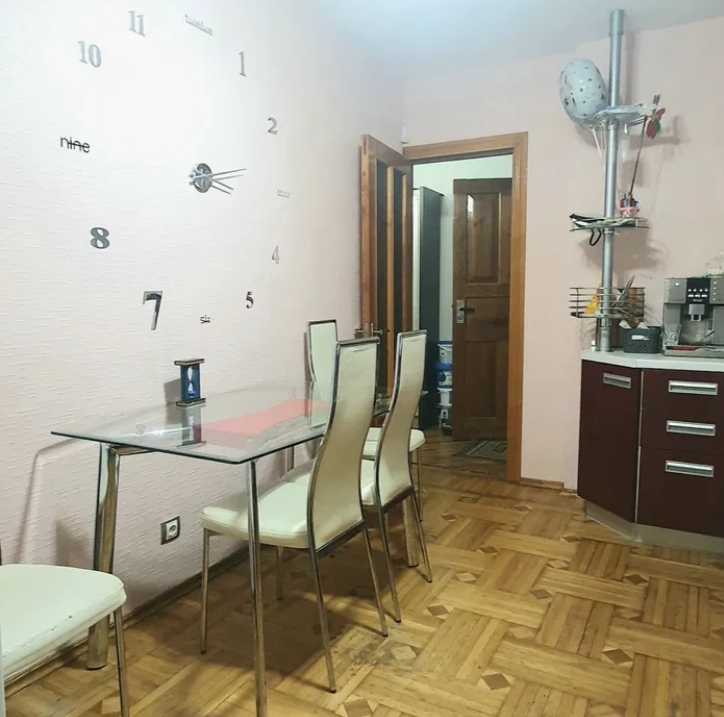 продажа трехкомнатной квартиры номер A-174186 в Киевском районе, фото номер 7